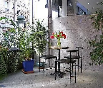 Des Halles 3* パリ